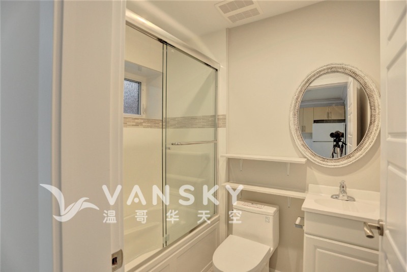 260410100306_4 lower 2 bd washroom.jpeg